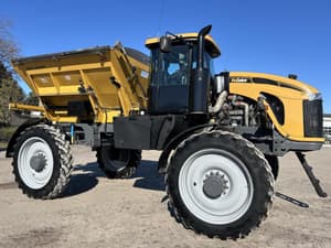 2016 RoGator RG1100B Image