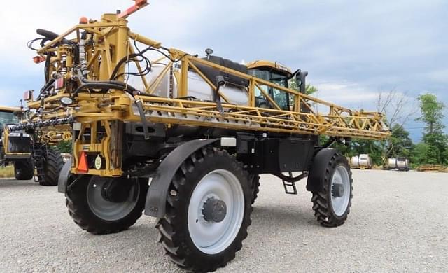 Image of RoGator RG1100B equipment image 4