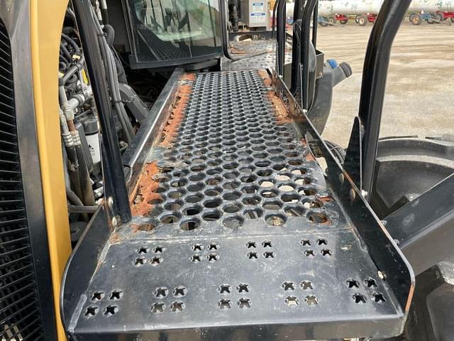 Thumbnail image RoGator RG1100B 107