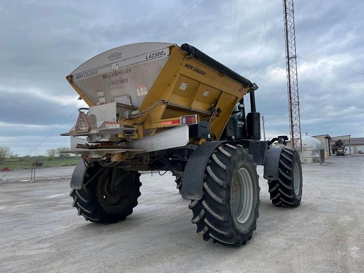 Main image RoGator RG1100B 11