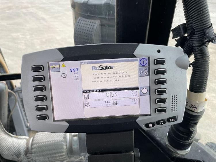 Main image RoGator RG1100B 124