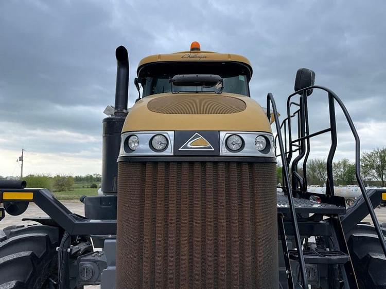 Main image RoGator RG1100B 24