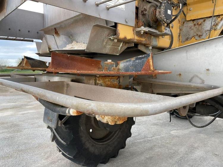 Main image RoGator RG1100B 51