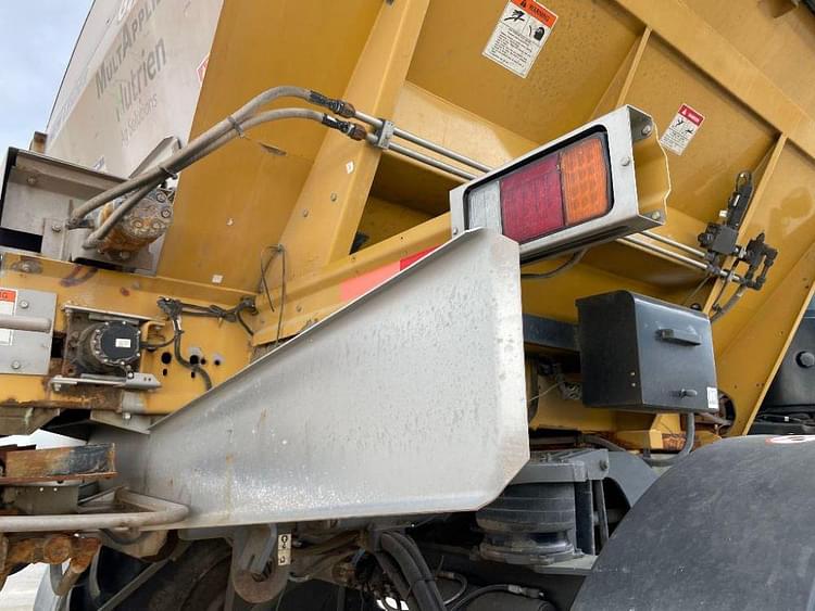 Main image RoGator RG1100B 54