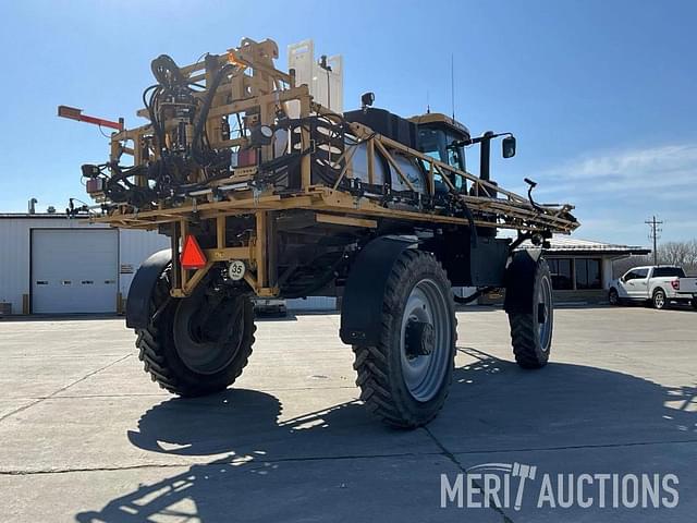 Image of RoGator RG1100B equipment image 4