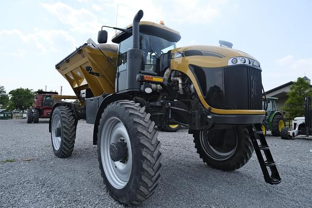 Image of RoGator RG1300B equipment image 1