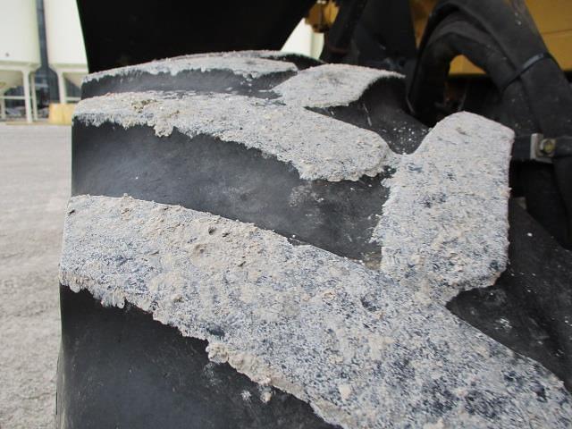 Main image RoGator RG1300B 13