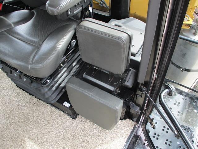 Thumbnail image RoGator RG1300B 71