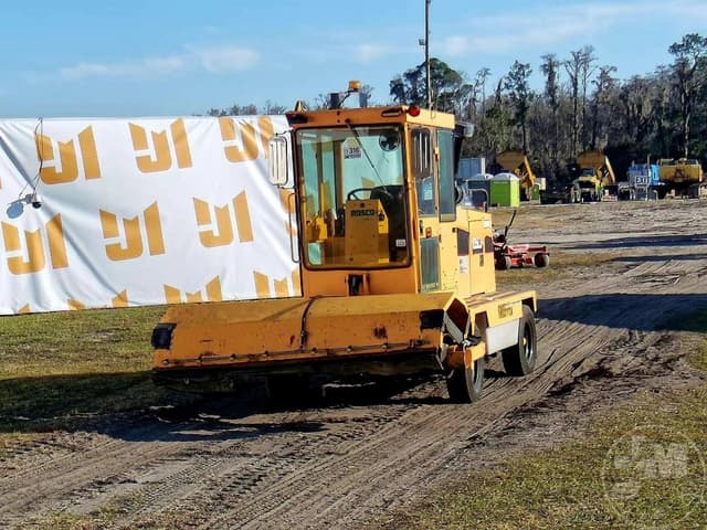 Image of Rosco 4930 equipment image 1