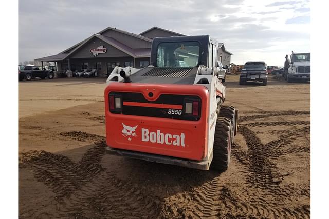 Image of Bobcat S550 equipment image 2