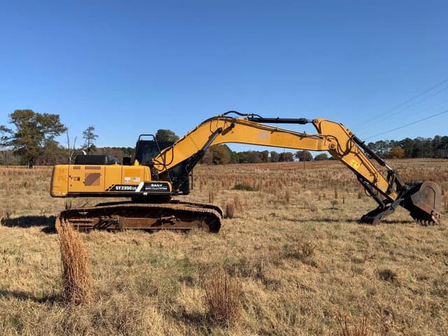 Image of SANY SY235CLC equipment image 3