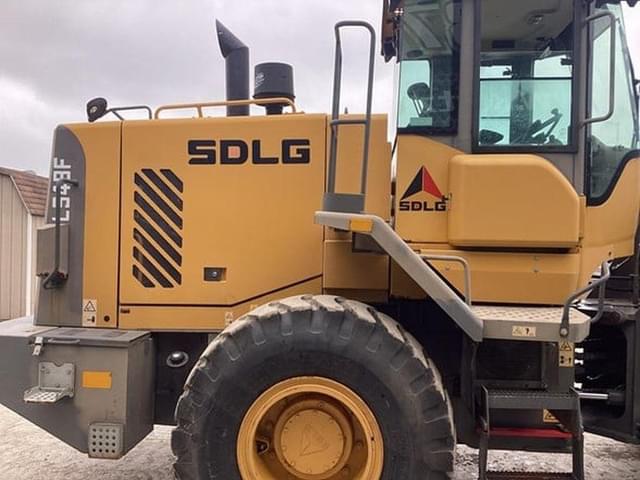 Image of SDLG L948F equipment image 4