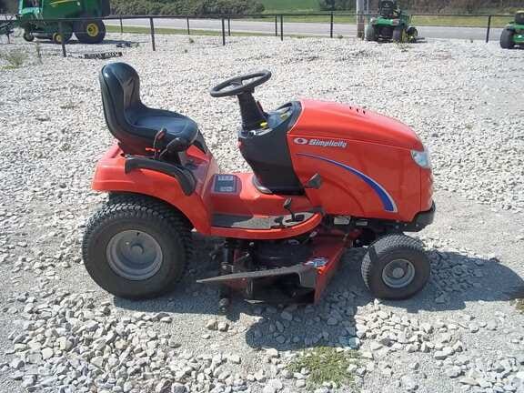 Main image Simplicity Broadmoor