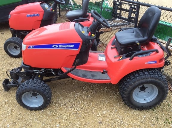 2016 Simplicity Legacy XL-27 Kaw Image