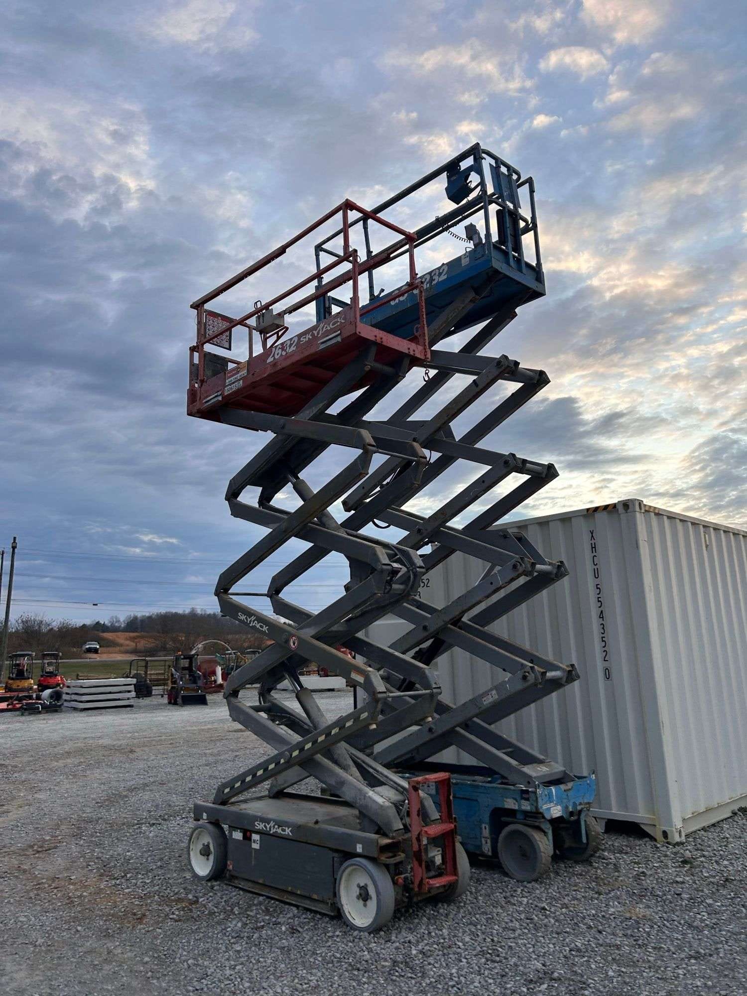 2016 Sky Jack 2632 Equipment Image0