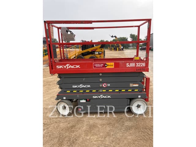 Image of Sky Jack SJIII3226 equipment image 4