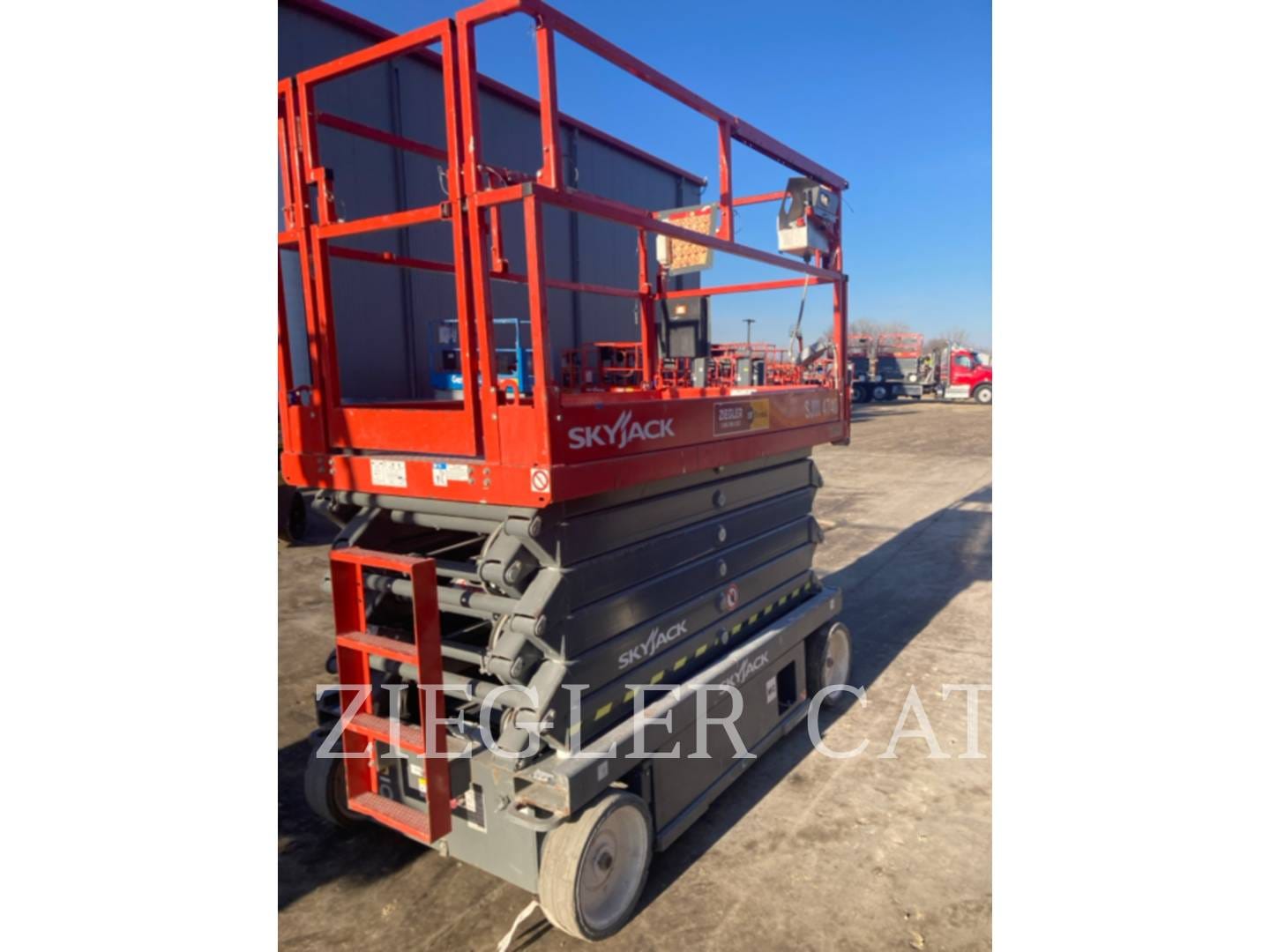 Main image Sky Jack SJIII4740