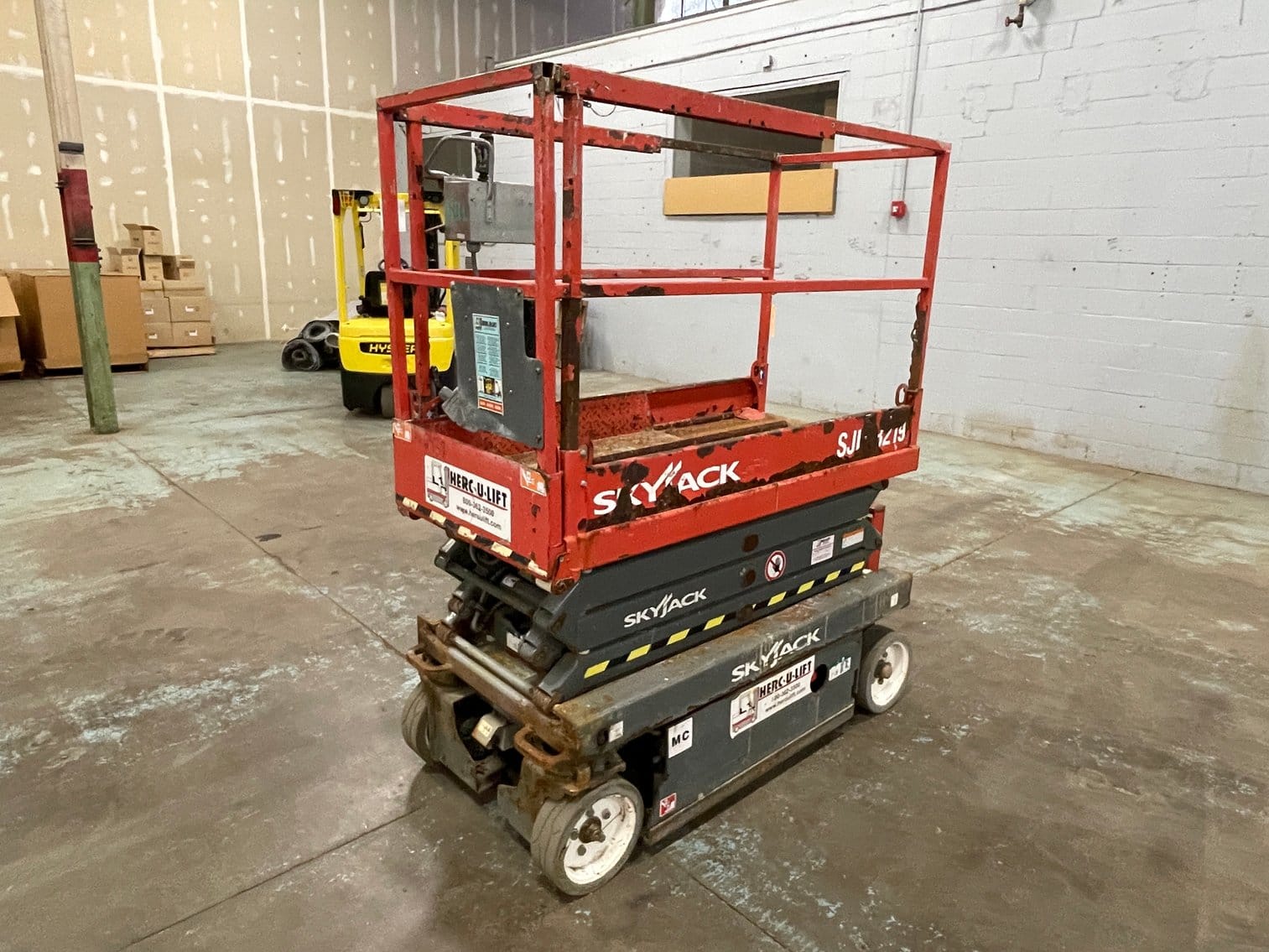 2016 Sky Jack SJ III-3219 Equipment Image0