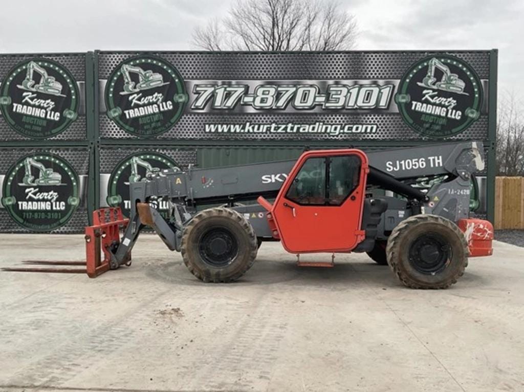 2016 Sky Jack SJ1056 TH Equipment Image0