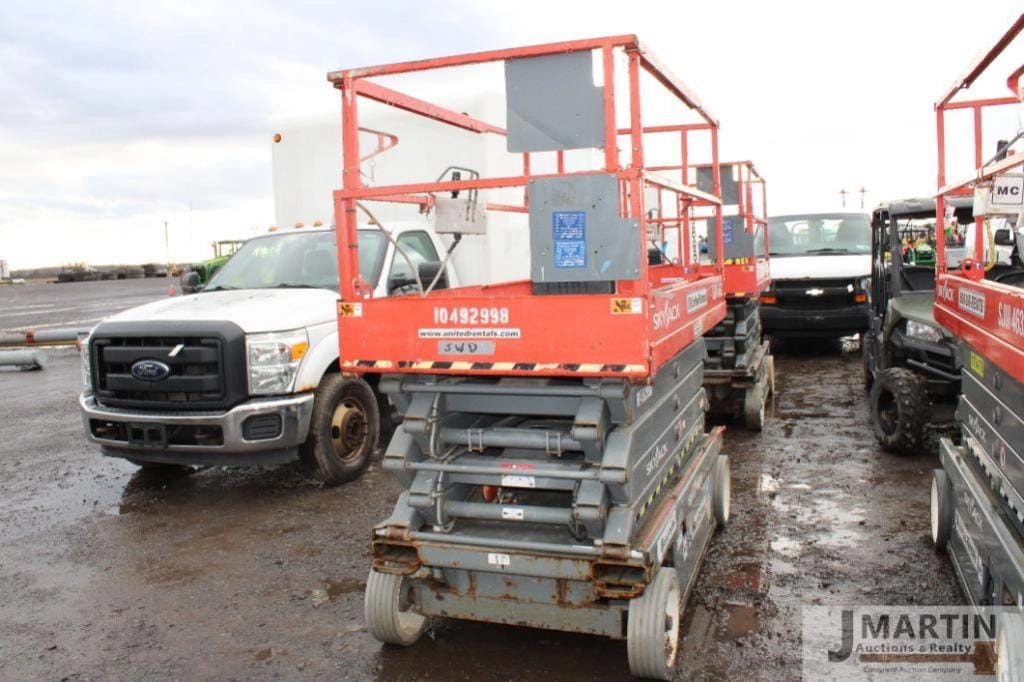 2016 Sky Jack SJ4632 Equipment Image0