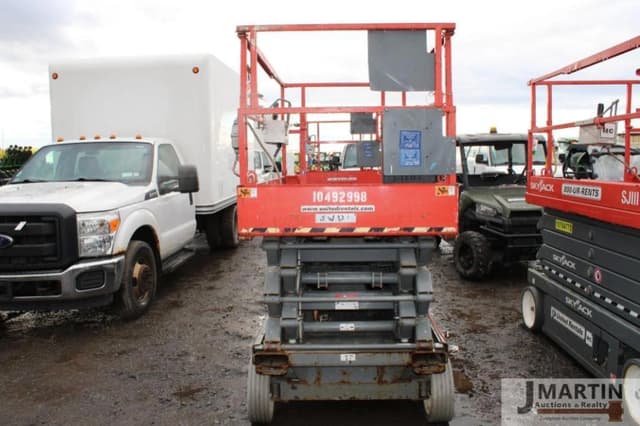 Image of Sky Jack SJ4632 equipment image 4