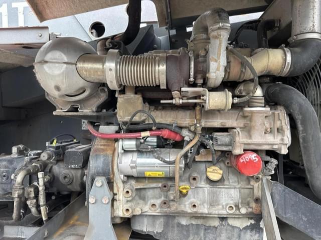 Image of Sky Jack SJ61T equipment image 2