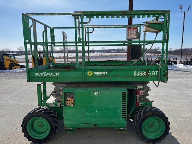 Image of Sky Jack SJ6826RT equipment image 2