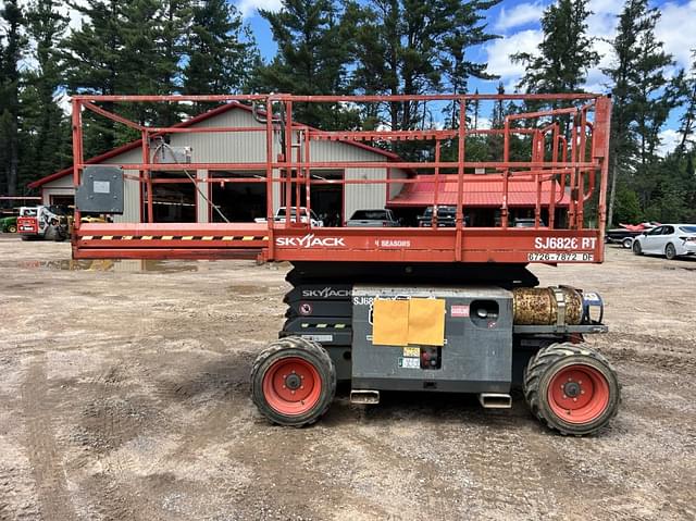 Image of Sky Jack SJ6826RT equipment image 1