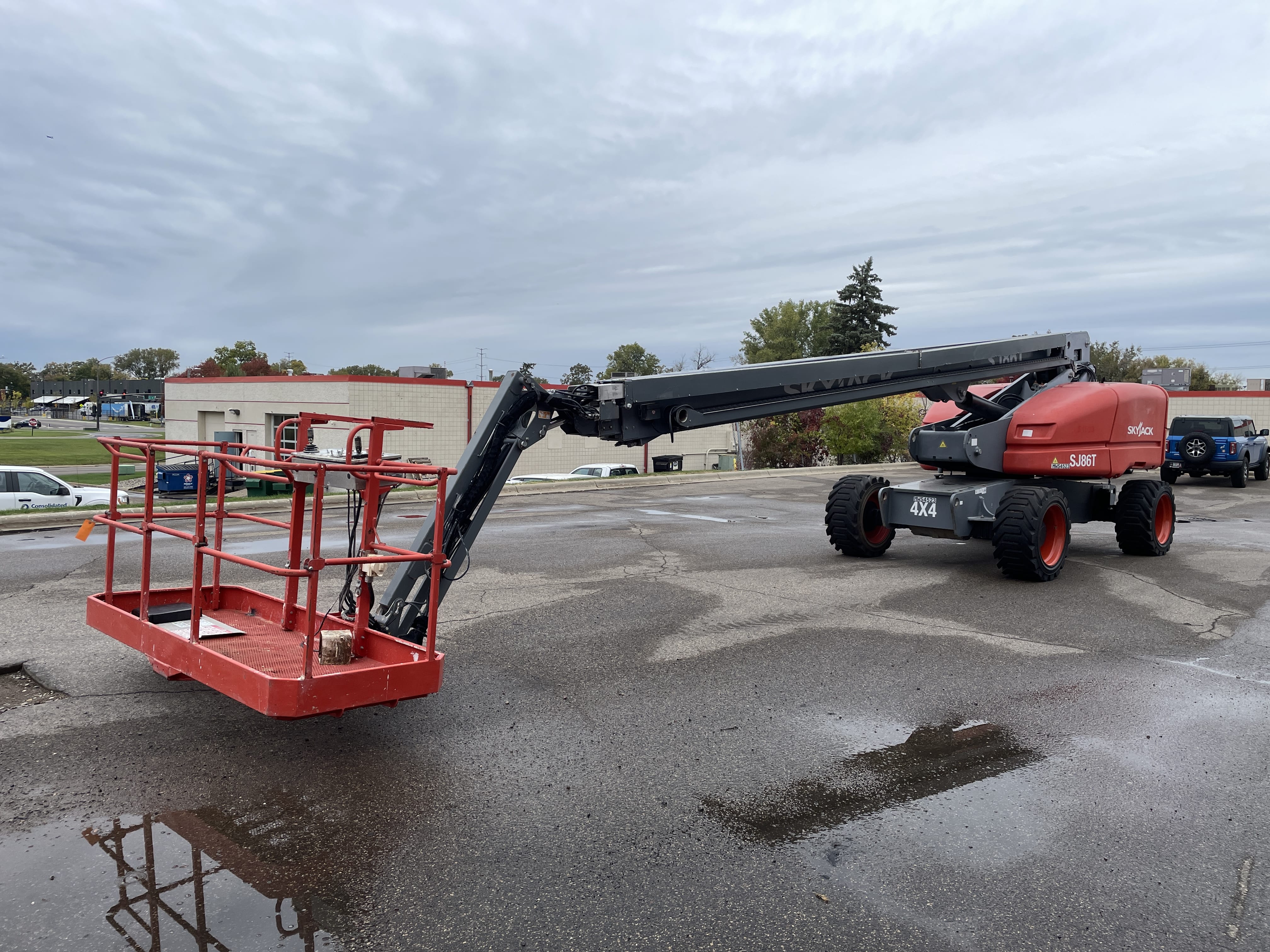 2016 Sky Jack SJ86T Equipment Image0