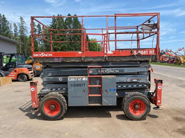 Image of Sky Jack SJ8841RT equipment image 4