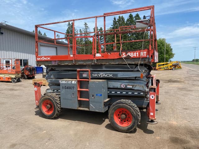 Image of Sky Jack SJ8841RT equipment image 3