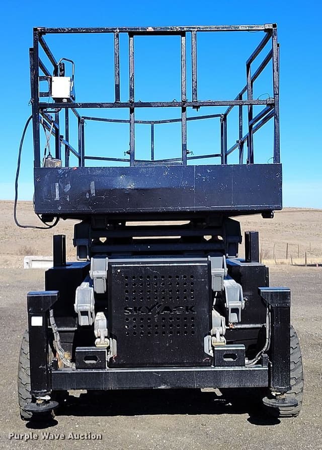Image of Sky Jack SJ8841 equipment image 1