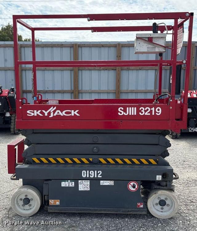 Image of Sky Jack SJIII3219 equipment image 3