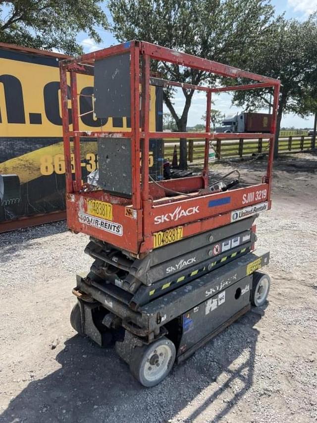 Image of Sky Jack SJIII3219 equipment image 3