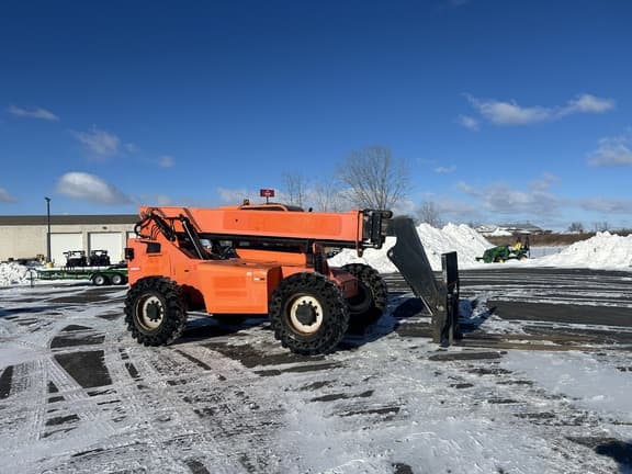 Image of Skytrak 6042 equipment image 3