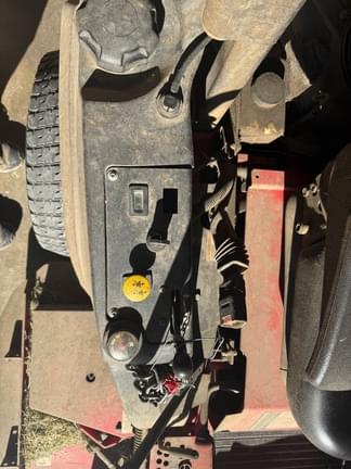 Image of Snapper S200XT equipment image 4