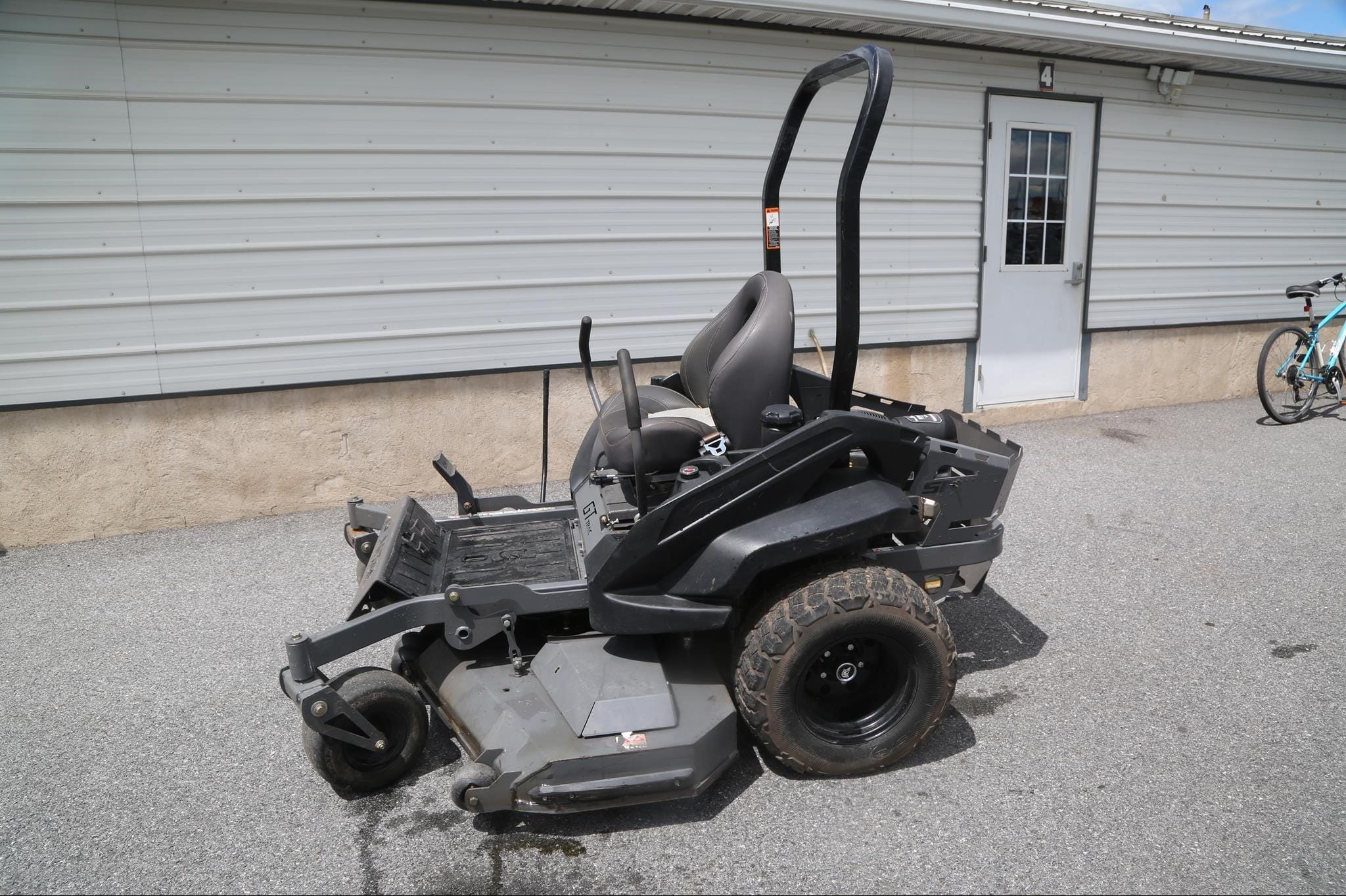 2016 Spartan SRT-Pro Equipment Image0