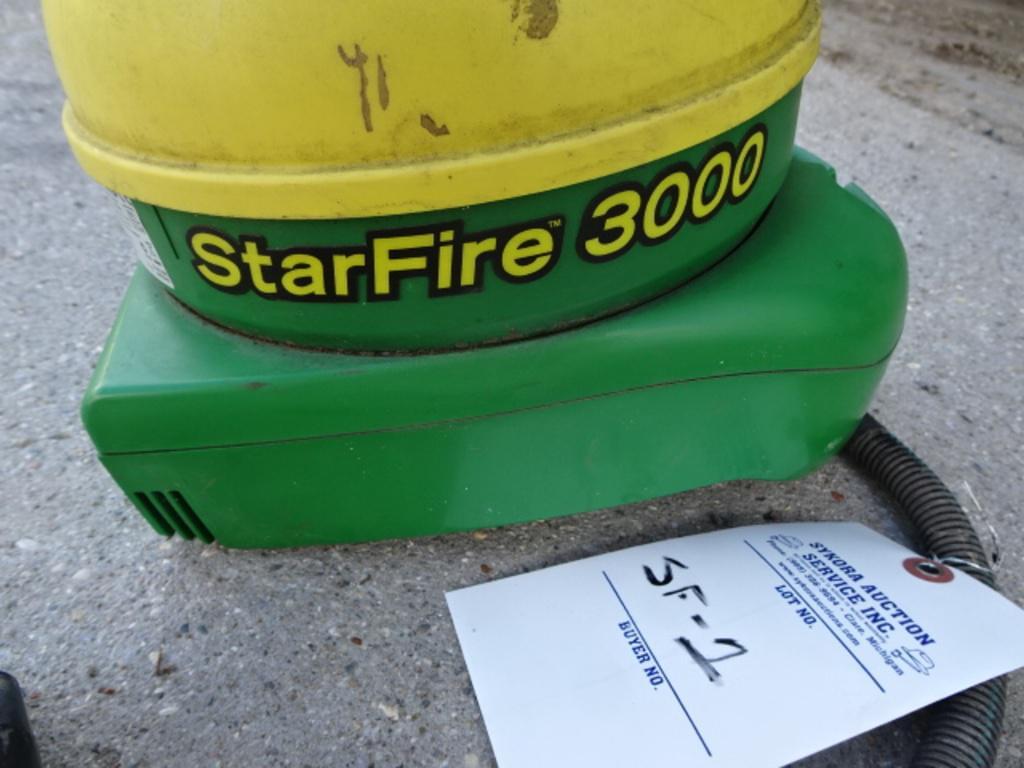 Image of John Deere StarFire 3000 Image 0
