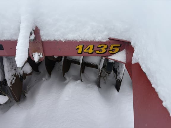 Image of Sunflower 1435 equipment image 1