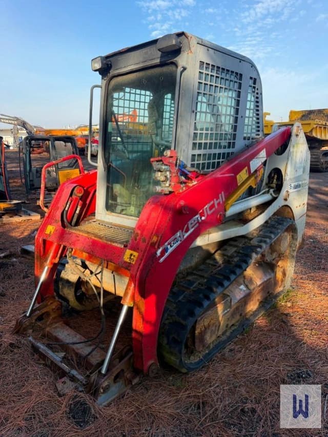 Image of Takeuchi TL8 equipment image 1