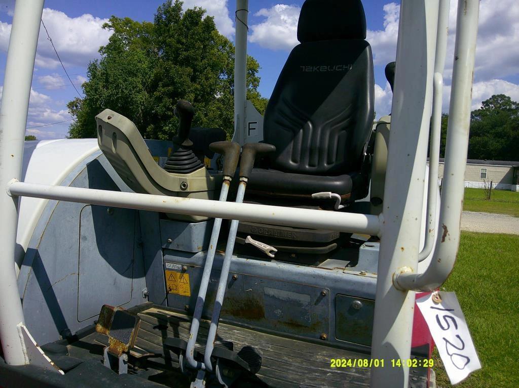 Image of Takeuchi TB260 Image 1