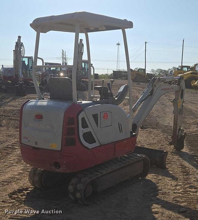 Image of Takeuchi TB216 equipment image 4