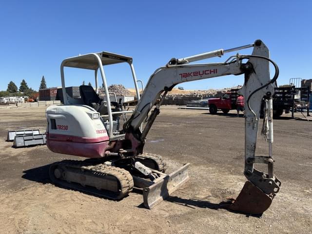Image of Takeuchi TB230 equipment image 1
