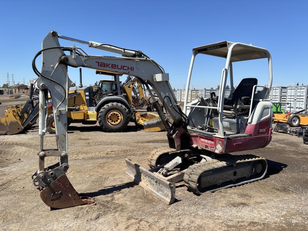 Image of Takeuchi TB230 Primary image