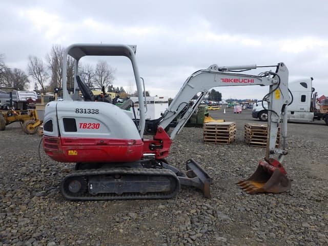Image of Takeuchi TB230 equipment image 2
