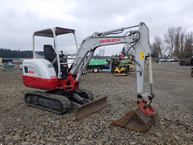 Image of Takeuchi TB230 equipment image 1