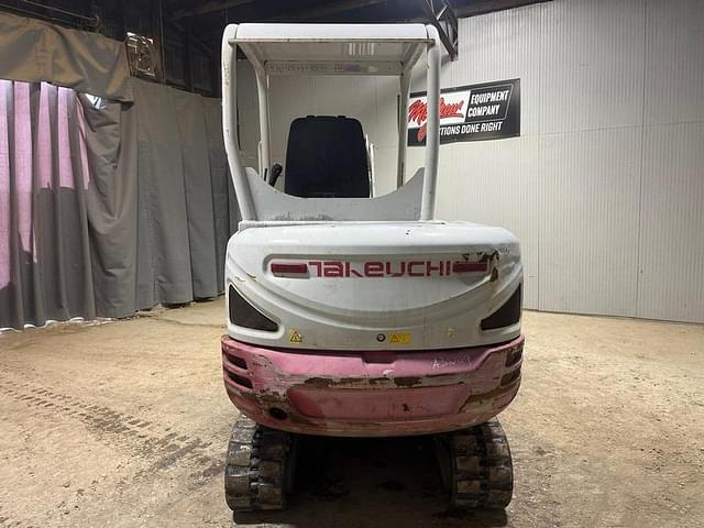 Image of Takeuchi TB230 equipment image 3