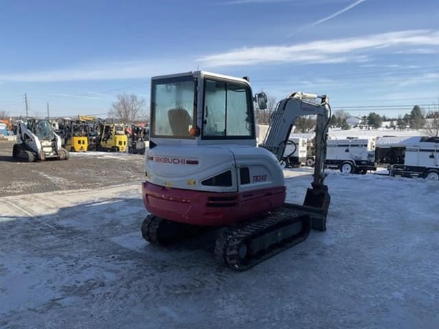 Image of Takeuchi TB240 equipment image 4