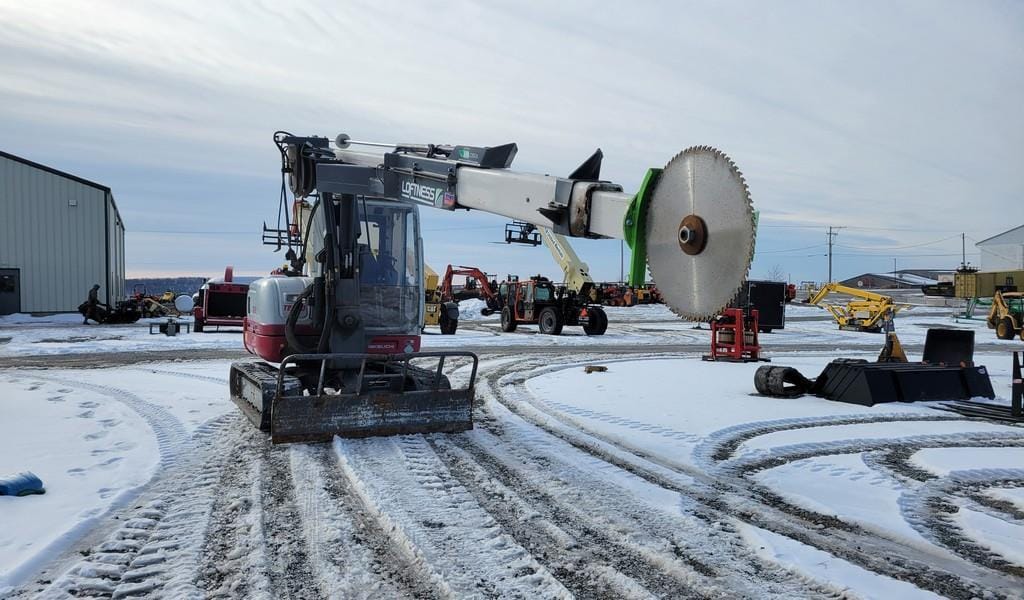 2016 Takeuchi TB260 Equipment Image0