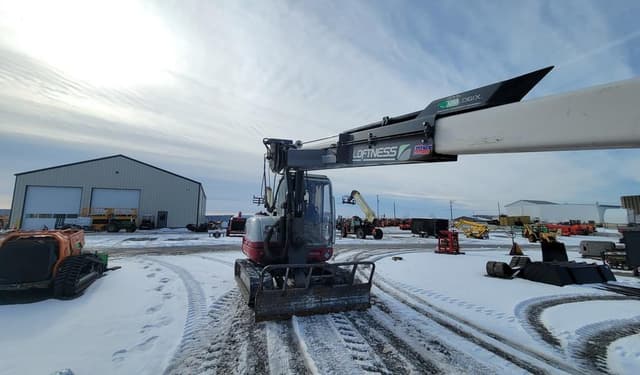 Image of Takeuchi TB260 equipment image 3